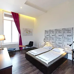 5 , Budapeşte Macaristan